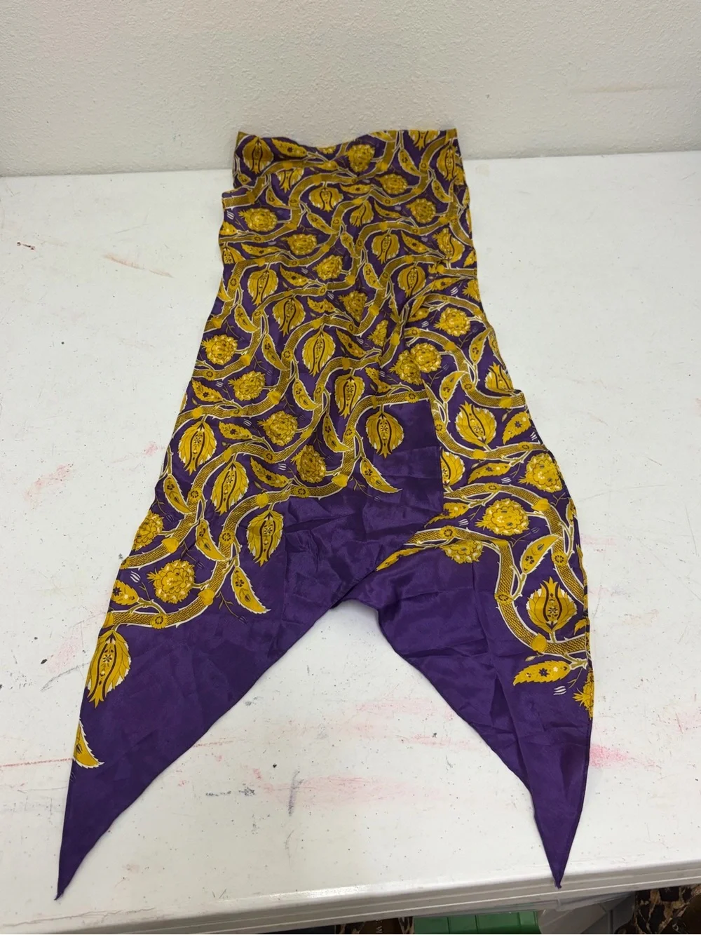 Metropolitan Museum of Art Purple & Gold Paisley Tablerunner scarf